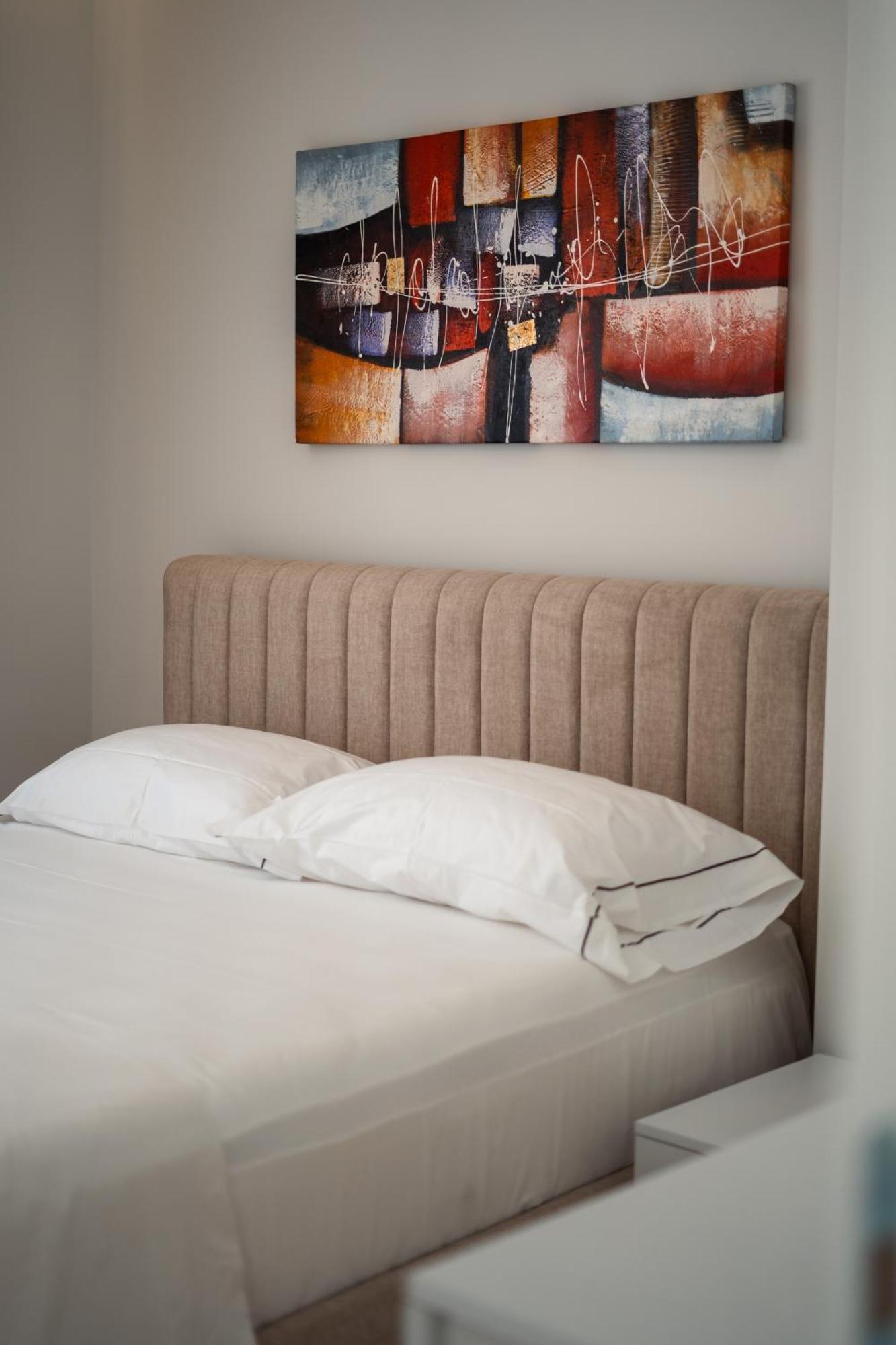 Tirana Elite Apartments ภายนอก รูปภาพ
