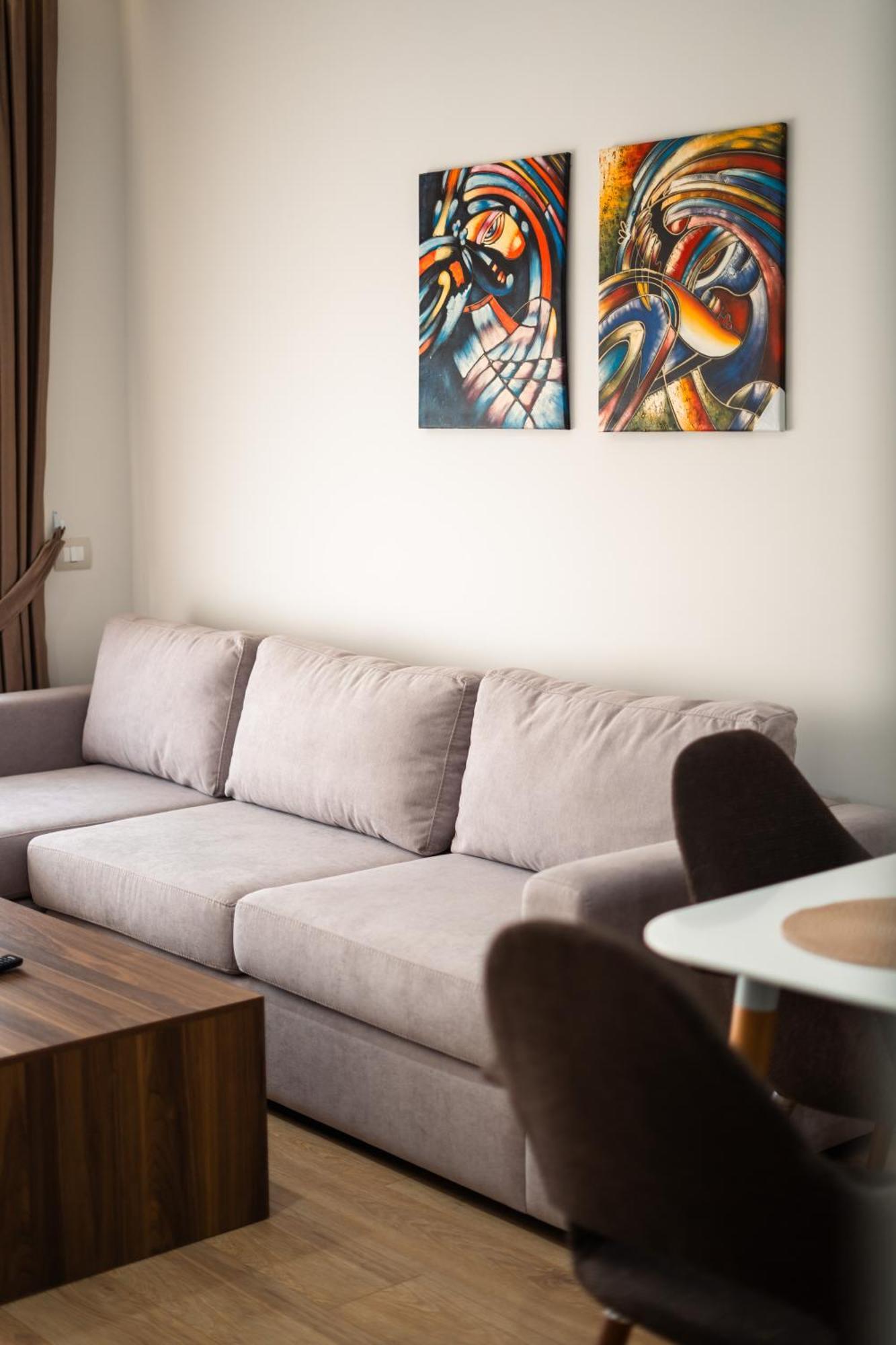 Tirana Elite Apartments ภายนอก รูปภาพ