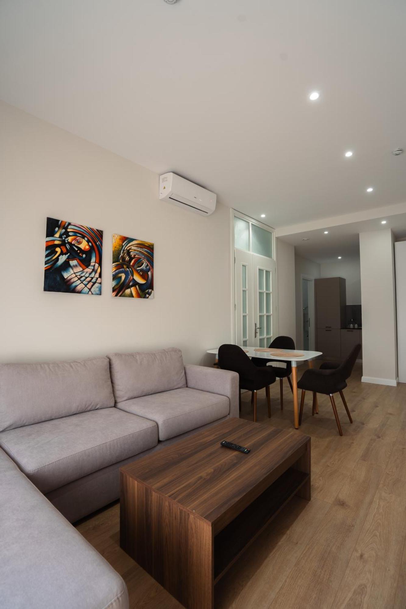 Tirana Elite Apartments ภายนอก รูปภาพ