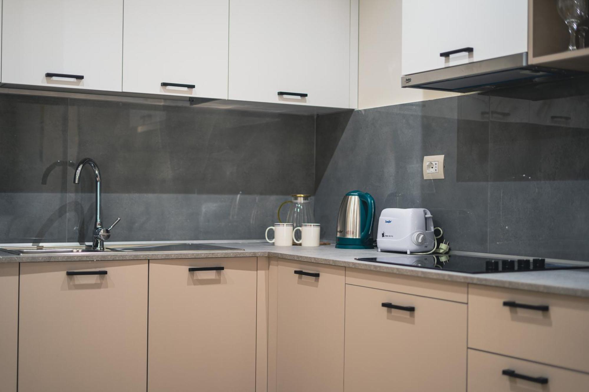 Tirana Elite Apartments ภายนอก รูปภาพ